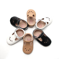 Load image into Gallery viewer, frankie black patent mary janes
