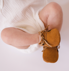 hudson cognac suede baby booties