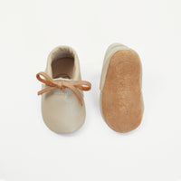 Load image into Gallery viewer, hudson off white leather baby booties
